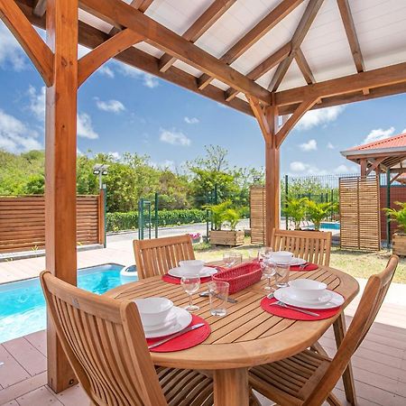Bungalow Pom 1, Piscine, A 5 Min Des Plages Le Vauclin Exterior photo