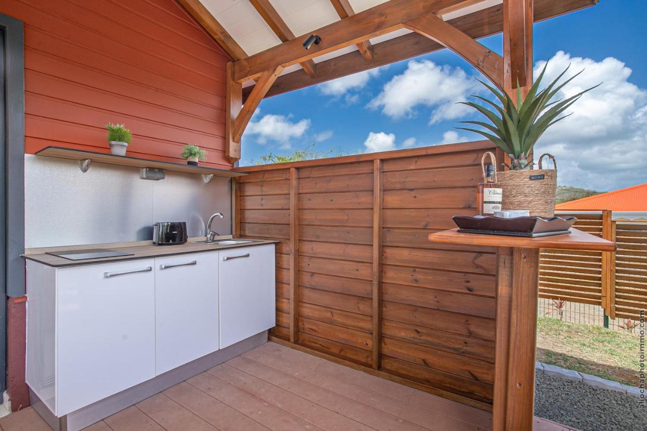 Bungalow Pom 1, Piscine, A 5 Min Des Plages Le Vauclin Exterior photo